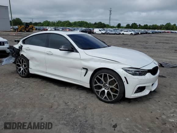 2019 BMW 4 Series 440i xDrive с VIN WBA4J7C55KBM74884, выставлен на аукционе Copart как лот 56753035 с пробегом 97 880 миль миль и Списание • Salvage title. История ставок и продаж доступна на DreamBid. Изображение 4.