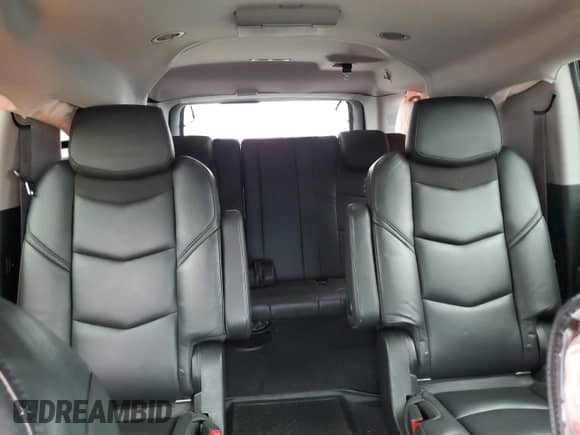 2017 Cadillac Escalade ESV Luxury с VIN 1GYS4HKJ0HR186092, выставлен на аукционе Copart как лот 58275765 с пробегом 136 750 миль миль и Списание • Salvage title. История ставок и продаж доступна на DreamBid. Изображение 10.