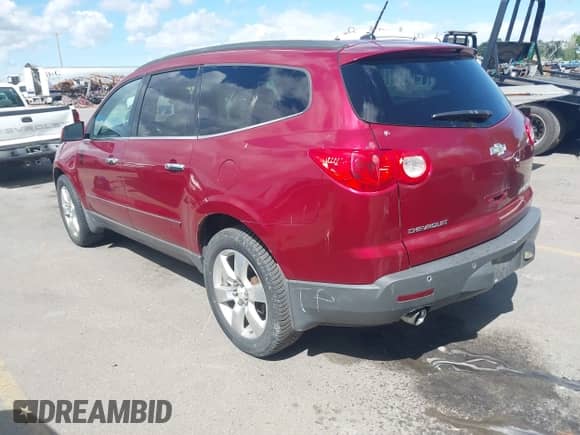 2010 Chevrolet Traverse LTZ with VIN 1GNLVHED0AJ264136, listed as a IAAI auction lot 42261342 with 240,256 mi miles and . Bid and sale history available at DreamBid. Image 3.