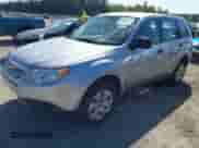 2013 Subaru Forester X z VIN JF2SHAACXDG407600, wystawiony jako IAAI lot #43040639 z przebiegiem 145 204 mil mil oraz . Historia ofert i sprzedaży dostępna na DreamBid. Obrazek 2.