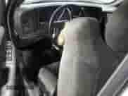 2004 Chevrolet Silverado 2500 LT с VIN 1GCGK23U24F106374, выставлен на аукционе Copart как лот 78864084 с пробегом Не указан миль и На запчасти • Non repairable. История ставок и продаж доступна на DreamBid. Изображение 8.