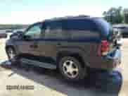 2006 Chevrolet TrailBlazer LS z VIN 1GNDT13S662297288, wystawiony jako Copart lot #70854915 z przebiegiem 205 946 mil mil oraz Szkoda całkowita • Salvage title. Historia ofert i sprzedaży dostępna na DreamBid. Obrazek 2.