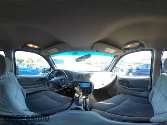 2002 Chevrolet TrailBlazer LTZ z VIN 1GNDT13S822352611, wystawiony jako IAAI lot #42818024 z przebiegiem 196 858 mil mil oraz . Historia ofert i sprzedaży dostępna na DreamBid. Obrazek 21.