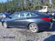 2014 Hyundai Sonata GLS z VIN 5NPEB4AC1EH822042, wystawiony jako IAAI lot #43235585 z przebiegiem 137 540 mil mil oraz . Historia ofert i sprzedaży dostępna na DreamBid. Obrazek 14.