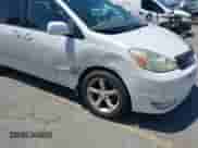 2005 Toyota Sienna XLE z VIN 5TDZA22C85S359348, wystawiony jako IAAI lot #42640899 z przebiegiem 185 773 mil mil oraz . Historia ofert i sprzedaży dostępna na DreamBid. Obrazek 6.