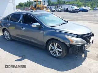2015 Nissan Altima SL with VIN 1N4AL3AP5FN900113, listed as a IAAI auction lot 42787502 with 72,384 mi miles and . Bid and sale history available at DreamBid. Image 1.