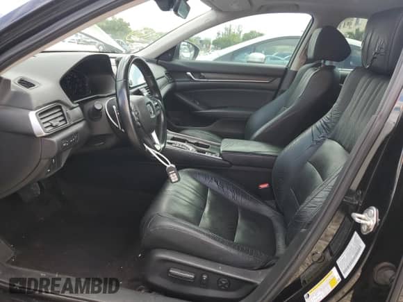 2018 Honda Accord Touring with VIN 1HGCV2F96JA023683, listed as a Copart auction lot 83939435 with 38,146 mi miles and Salvage title. Bid and sale history available at DreamBid. Image 7.