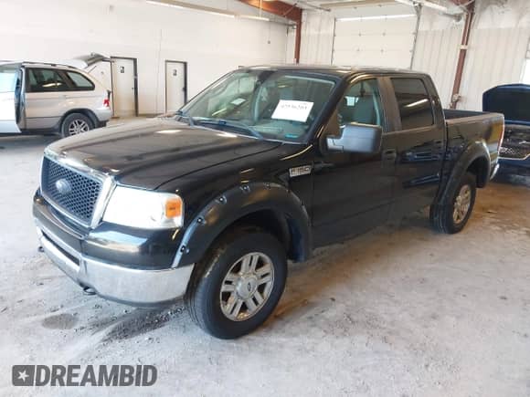 2007 Ford F-150 XLT with VIN 1FTRW14WX7KD15669, listed as a IAAI auction lot 42536203 with 204,479 mi miles and . Bid and sale history available at DreamBid. Image 2.