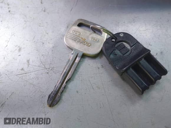 2011 Toyota Tacoma z VIN 5TFNX4CN3BX007146, wystawiony jako IAAI lot #43482506 z przebiegiem 338 496 mil mil oraz . Historia ofert i sprzedaży dostępna na DreamBid. Obrazek 11.