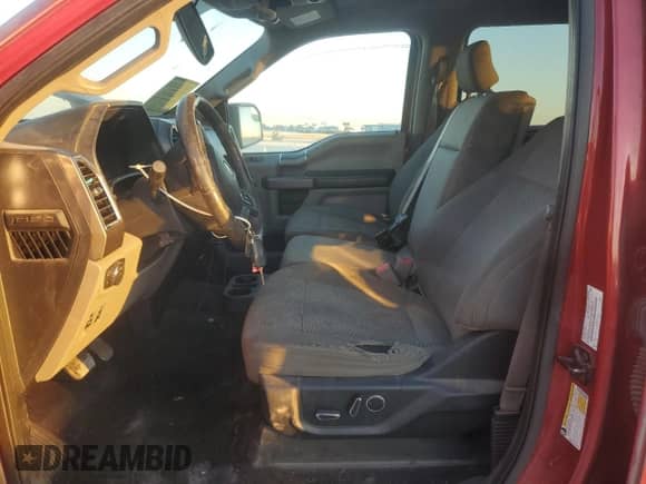 2016 Ford F-150 XL z VIN 1FTEW1CPXGKE04294, wystawiony jako Copart lot #86865785 z przebiegiem 174 315 mil mil oraz Szkoda całkowita • Salvage title. Historia ofert i sprzedaży dostępna na DreamBid. Obrazek 7.