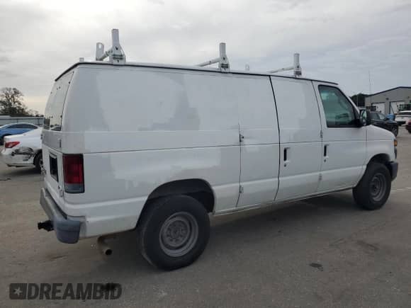 2008 Ford Econoline Cargo Commercial with VIN 1FTNE24W58DA07631, listed as a Copart auction lot 85516695 with 292,392 mi miles and Salvage title. Bid and sale history available at DreamBid. Image 3.