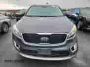 2017 Kia Sorento EX with VIN 5XYPH4A56HG319692, listed as a Copart auction lot 81419355 with Not provided miles and Clean title. Bid and sale history available at DreamBid. Image 5.