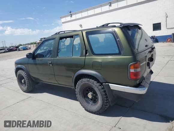 1998 Nissan Pathfinder XE с VIN JN8AR05Y3WW250450, выставлен на аукционе Copart как лот 60327165 с пробегом 183 893 миль миль и Списание • Salvage title. История ставок и продаж доступна на DreamBid. Изображение 2.