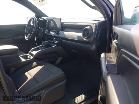 2024 Chevrolet Colorado 4WD Trail Boss с VIN 1GCPTEEK5R1144549, выставлен на аукционе IAAI как лот 42754175 с пробегом Не указан миль и . История ставок и продаж доступна на DreamBid. Изображение 5.