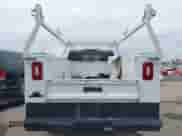 2020 Chevrolet Silverado 2500HD Work Truck z VIN 1GB2WLE78LF284403, wystawiony jako IAAI lot #42076524 z przebiegiem 21 478 mil mil oraz . Historia ofert i sprzedaży dostępna na DreamBid. Obrazek 16.