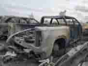 2022 GMC Sierra 1500 SLT z VIN 3GTUUDEDXNG647307, wystawiony jako Copart lot #57294655 z przebiegiem Nie podano mil oraz Nie do naprawy • Non repairable. Historia ofert i sprzedaży dostępna na DreamBid. Obrazek 3.