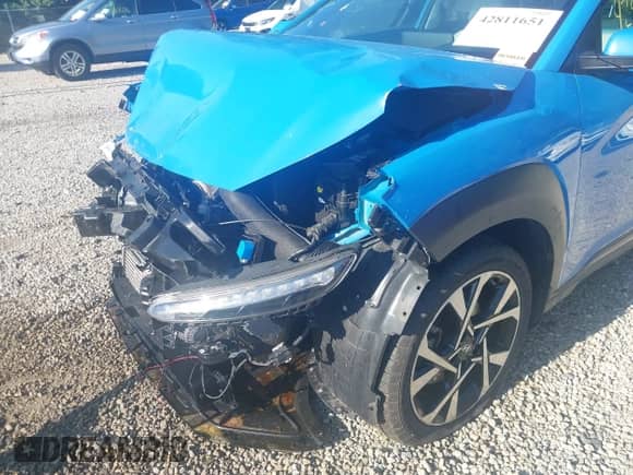 2022 Hyundai Kona Limited z VIN KM8K5CA34NU836927, wystawiony jako IAAI lot #42811651 z przebiegiem 26 798 mil mil oraz . Historia ofert i sprzedaży dostępna na DreamBid. Obrazek 18.