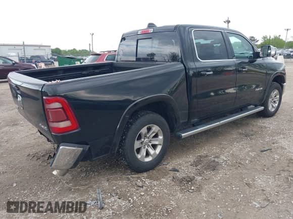 2019 Ram 1500 Laramie с VIN 1C6SRFJT3KN609963, выставлен на аукционе IAAI как лот 42317042 с пробегом 132 345 миль миль и . История ставок и продаж доступна на DreamBid. Изображение 4.