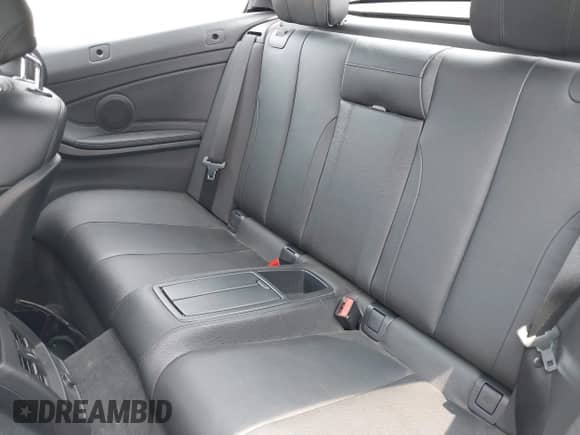 2015 BMW 4 Series 428i xDrive с VIN WBA3T1C58FP819868, выставлен на аукционе IAAI как лот 42418432 с пробегом 54 686 миль миль и . История ставок и продаж доступна на DreamBid. Изображение 8.