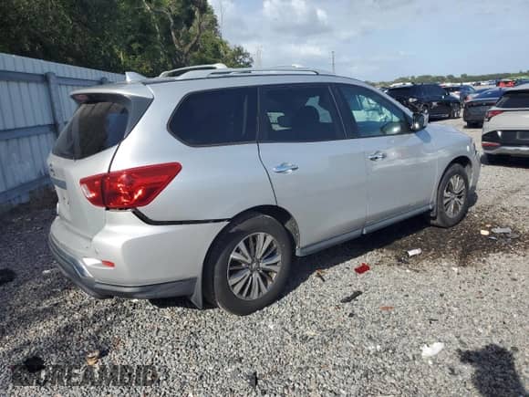 2019 Nissan Pathfinder SV с VIN 5N1DR2MN8KC638700, выставлен на аукционе Copart как лот 84904665 с пробегом 128 979 миль миль и На запчасти • Non repairable. История ставок и продаж доступна на DreamBid. Изображение 3.