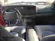 1998 Dodge Dakota SLT z VIN 1B7GL22X4WS693521, wystawiony jako Copart lot #61250105 z przebiegiem 97 534 mil mil oraz Szkoda całkowita • Salvage title. Historia ofert i sprzedaży dostępna na DreamBid. Obrazek 8.