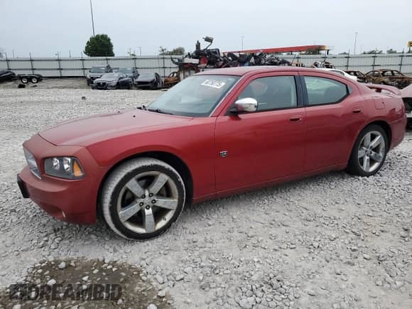 2008 Dodge Charger SXT with VIN 2B3KA33G78H306704, listed as a Copart auction lot 68695285 with 171,778 mi miles and Salvage title. Bid and sale history available at DreamBid. Image 1.