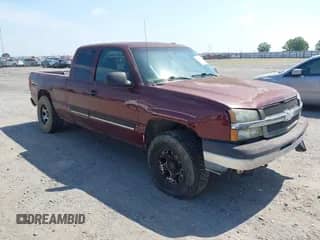 2003 Chevrolet Silverado 1500 with VIN 2GCEK19V831272714, listed as a IAAI auction lot 42569642 with 199,157 mi miles and . Bid and sale history available at DreamBid. Image 1.