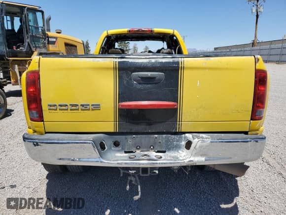 2006 Dodge 3500 ST z VIN 3D7LX38C86G244692, wystawiony jako Copart lot #54423665 z przebiegiem Nie podano mil oraz Szkoda całkowita • Salvage title. Historia ofert i sprzedaży dostępna na DreamBid. Obrazek 6.
