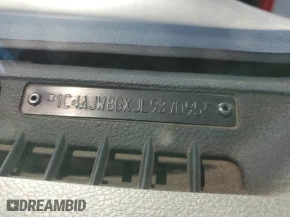 2018 Jeep Wrangler Sahara с VIN 1C4AJWBGXJL937095, выставлен на аукционе Copart как лот 46142495 с пробегом 34 408 миль миль и Списание • Salvage title. История ставок и продаж доступна на DreamBid. Изображение 12.