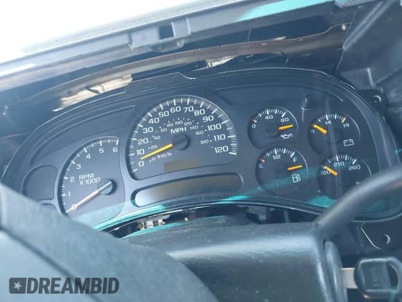 2003 Chevrolet Suburban Z71 with VIN 3GNFK16T23G327597, listed as a IAAI auction lot 42676779 with Not provided miles and . Bid and sale history available at DreamBid. Image 7.