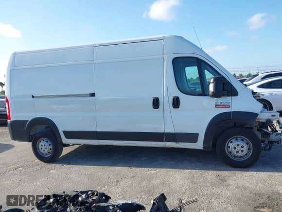 2020 Ram ProMaster Cargo с VIN 3C6TRVDGXLE128269, выставлен на аукционе IAAI как лот 42114066 с пробегом 60 846 миль миль и . История ставок и продаж доступна на DreamBid. Изображение 14.