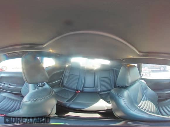 2013 Dodge Challenger R/T Plus z VIN 2C3CDYBT1DH733638, wystawiony jako Copart lot #59803515 z przebiegiem 36 599 mil mil oraz Szkoda całkowita • Salvage title. Historia ofert i sprzedaży dostępna na DreamBid. Obrazek 14.