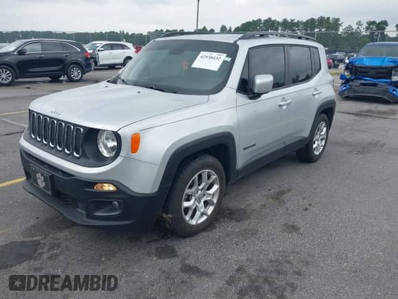 2018 Jeep Renegade Latitude with VIN ZACCJABB5JPH38323, listed as a IAAI auction lot 42938432 with 67,697 mi miles and . Bid and sale history available at DreamBid. Image 17.