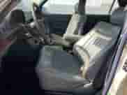 1984 Mercedes-Benz 300 SD с VIN WDBCB20A7EA024551, выставлен на аукционе Copart как лот 70567535 с пробегом 285 421 миль миль и Списание • Salvage title. История ставок и продаж доступна на DreamBid. Изображение 7.