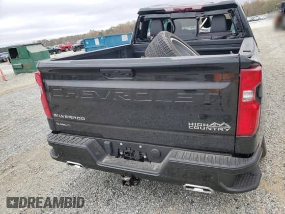 2024 Chevrolet Silverado 1500 High Country with VIN 2GCUDJEDXR1204720, listed as a Copart auction lot 78680874 with 520 mi miles and Salvage title. Bid and sale history available at DreamBid. Image 6.