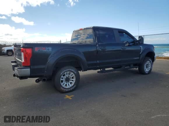 2017 Ford F-250 Lariat with VIN 1FT7W2BT0HEE64808, listed as a Copart auction lot 66966305 with Not provided miles and Salvage title. Bid and sale history available at DreamBid. Image 3.