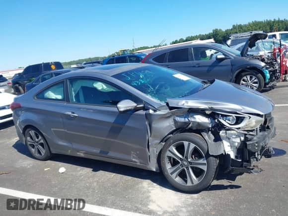 2014 Hyundai Elantra with VIN KMHDH6AH4EU024380, listed as a IAAI auction lot 43090090 with 147,917 mi miles and . Bid and sale history available at DreamBid. Image 14.