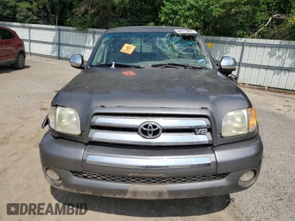 2004 Toyota Tundra SR5 z VIN 5TBRT34134S443967, wystawiony jako Copart lot #68913605 z przebiegiem Nie podano mil oraz Szkoda całkowita • Salvage title. Historia ofert i sprzedaży dostępna na DreamBid. Obrazek 5.