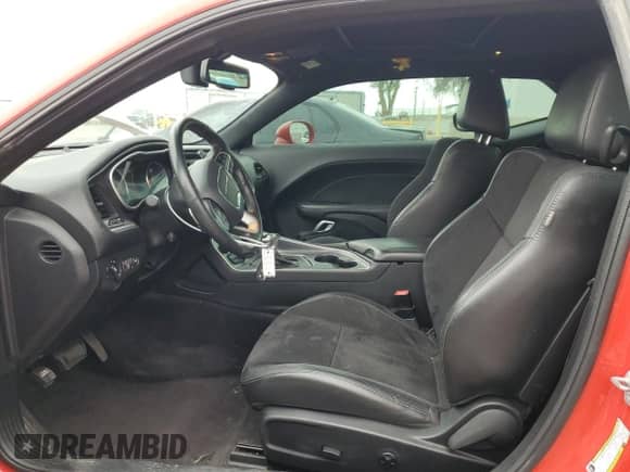 2017 Dodge Challenger GT with VIN 2C3CDZGG8HH581008, listed as a Copart auction lot 66030745 with 58,117 mi miles and Clean title. Bid and sale history available at DreamBid. Image 7.