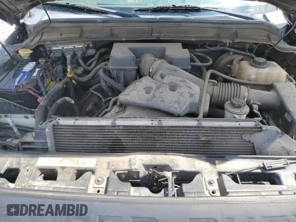 2013 Ford F-250 XL z VIN 1FT7X2A67DEA31361, wystawiony jako Copart lot #65064215 z przebiegiem 242 508 mil mil oraz Szkoda całkowita • Salvage title. Historia ofert i sprzedaży dostępna na DreamBid. Obrazek 11.