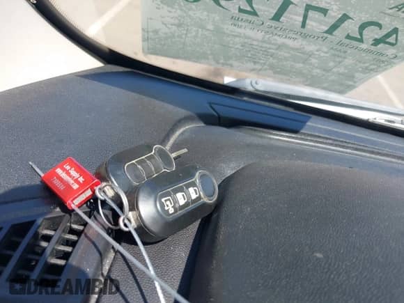 2017 Ram ProMaster Cargo z VIN 3C6TRVNG0HE540139, wystawiony jako IAAI lot #42171290 z przebiegiem 126 200 mil mil oraz . Historia ofert i sprzedaży dostępna na DreamBid. Obrazek 11.