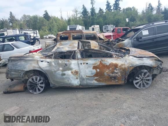 2016 Toyota Camry XLE с VIN 4T1BF1FK9GU518175, выставлен на аукционе IAAI как лот 43121898 с пробегом Не указан миль и . История ставок и продаж доступна на DreamBid. Изображение 12.