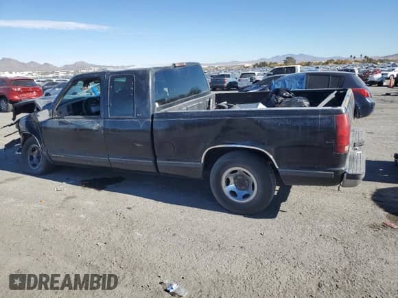 1998 GMC Sierra 1500 z VIN 2GTEC19M2W1506886, wystawiony jako Copart lot #82636144 z przebiegiem 113 755 mil mil oraz Szkoda całkowita • Salvage title. Historia ofert i sprzedaży dostępna na DreamBid. Obrazek 2.