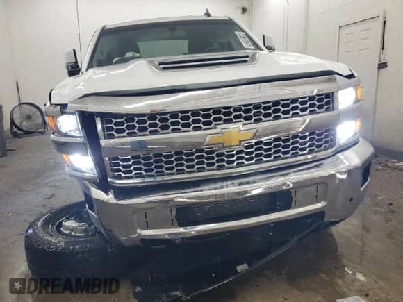 2019 Chevrolet Silverado 2500HD LT с VIN 1GC1KSEY6KF227492, выставлен на аукционе Copart как лот 64435535 с пробегом 91 330 миль миль и Чистый • Clean title. История ставок и продаж доступна на DreamBid. Изображение 5.