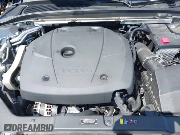 2021 Volvo S60 Momentum with VIN 7JR102TZ3MG112459, listed as a IAAI auction lot 42046008 with 24,443 mi miles and . Bid and sale history available at DreamBid. Image 10.