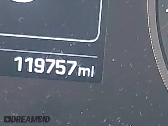 2016 Hyundai Tucson Limited with VIN KM8J3CA29GU202623, listed as a IAAI auction lot 41892722 with 119,757 mi miles and . Bid and sale history available at DreamBid. Image 15.