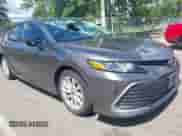 2023 Toyota Camry LE с VIN 4T1C11AK6PU836829, выставлен на аукционе IAAI как лот 43094504 с пробегом 24 919 миль миль и . История ставок и продаж доступна на DreamBid. Изображение 1.
