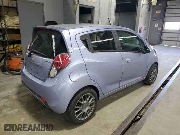 2015 Chevrolet Spark LS z VIN KL8CB6S92FC738906, wystawiony jako Copart lot #91193185 z przebiegiem 86 872 mil mil oraz Czysty tytuł • Clean title. Historia ofert i sprzedaży dostępna na DreamBid. Obrazek 3.