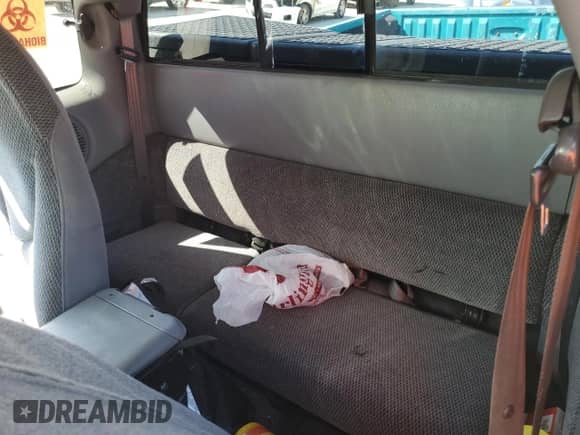 1998 Dodge Dakota SLT с VIN 1B7GL22X6WS569850, выставлен на аукционе Copart как лот 52331815 с пробегом 241 821 миль миль и Списание • Salvage title. История ставок и продаж доступна на DreamBid. Изображение 10.