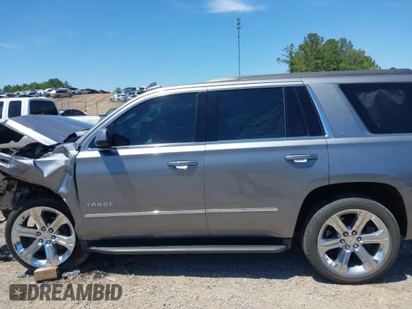 2020 Chevrolet Tahoe LT with VIN 1GNSCBKC3LR204995, listed as a IAAI auction lot 42292566 with 64,874 mi miles and . Bid and sale history available at DreamBid. Image 15.
